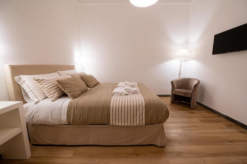 Dea Luxury Casa Vacanze- Zona Chiesa A Trullo - アルベロベッロ エクステリア 写真